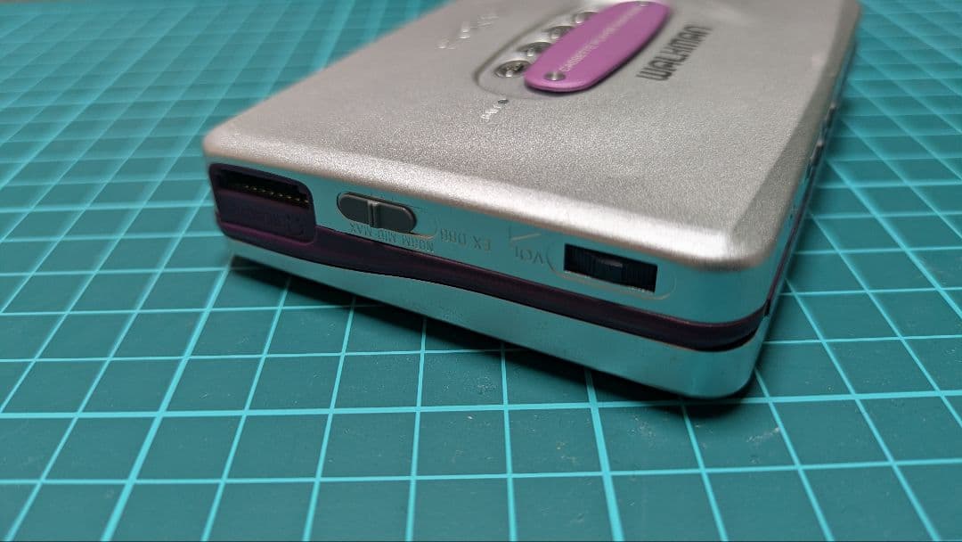 SONY WALKMAN WM-EX999 パープル　バッテリーボックス付属