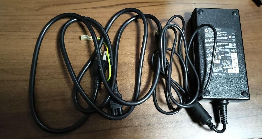 【即購入OK】Wacom Cintiq Pro 24　DTK-2420