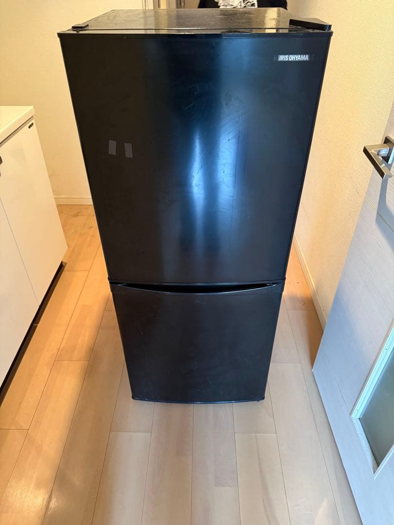 IRIS OHYAMA ブラック冷蔵庫