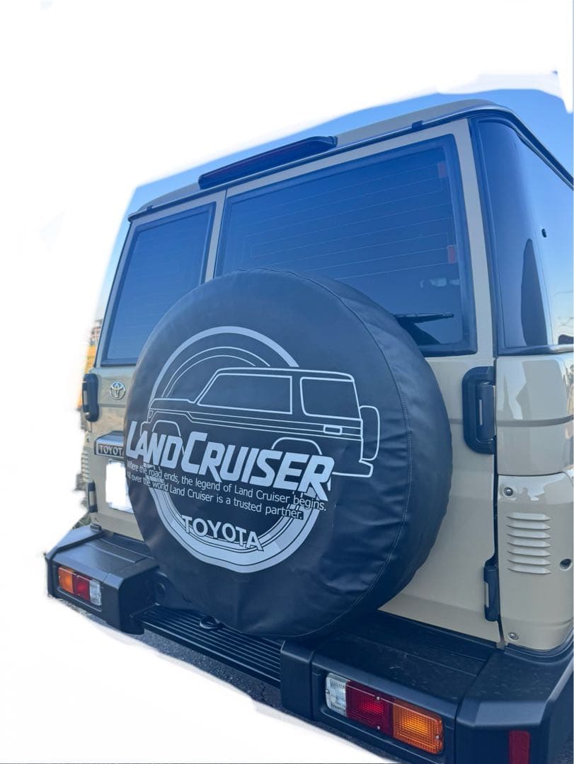 トヨタ ランドクルーザー 70再々販　タイヤカバー