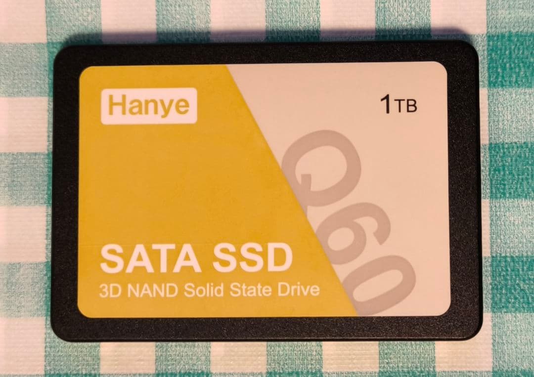 【使用時間極少】Hanye Q60 1TB SATA SSD 2.5インチ。