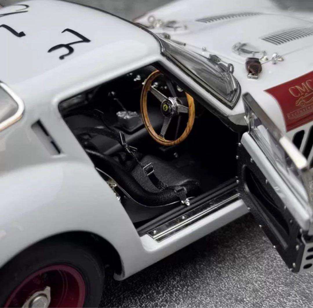 年末限定価格 CMC 1/18 フェラーリ 250 GTO 30周年ミニカー