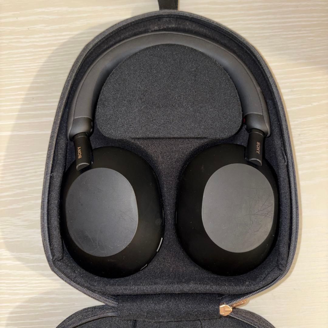SONY WH-1000XM5 ブラック　あやは