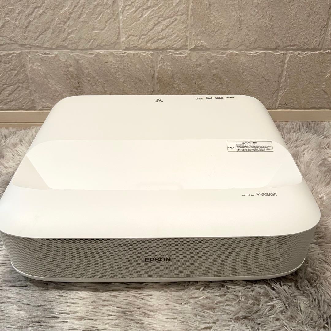 【極美品】epson ホームプロジェクター EH-LS650W ヤマハサウンド