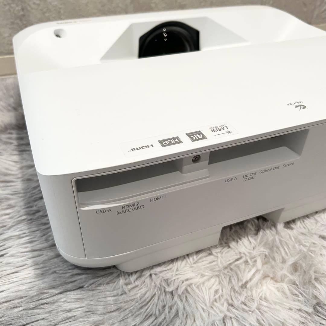 【極美品】epson ホームプロジェクター EH-LS650W ヤマハサウンド