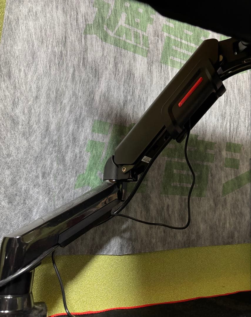 【破格‼️モニターアーム付き】240Hz ゲーミングモニター 本体