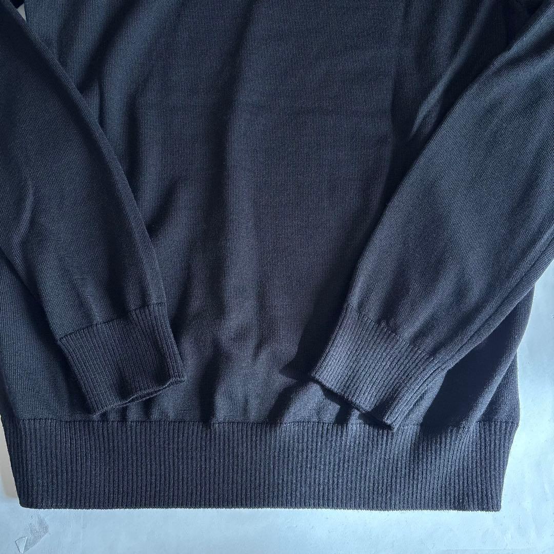 STONE  ストーンアイランド ロゴバッジ クルーネックニット