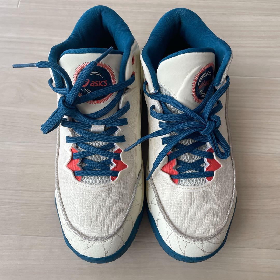 【美品】asics バッシュ　25㎝　アンプレアルス 3