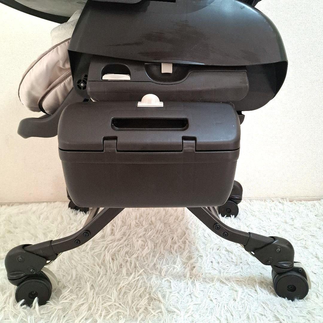 【美品】コンビ ネムリラ 電動ハイローチェア 抱っこプラス