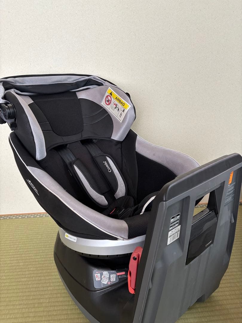 Combi チャイルドシート ホワイトレーベル ネルーム NCー570