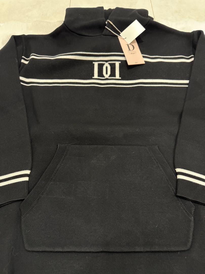 【新品】D a r i c h ❤️梅田限定❣️ＤＤモチーフニットフーディ（ＢＬＫ）