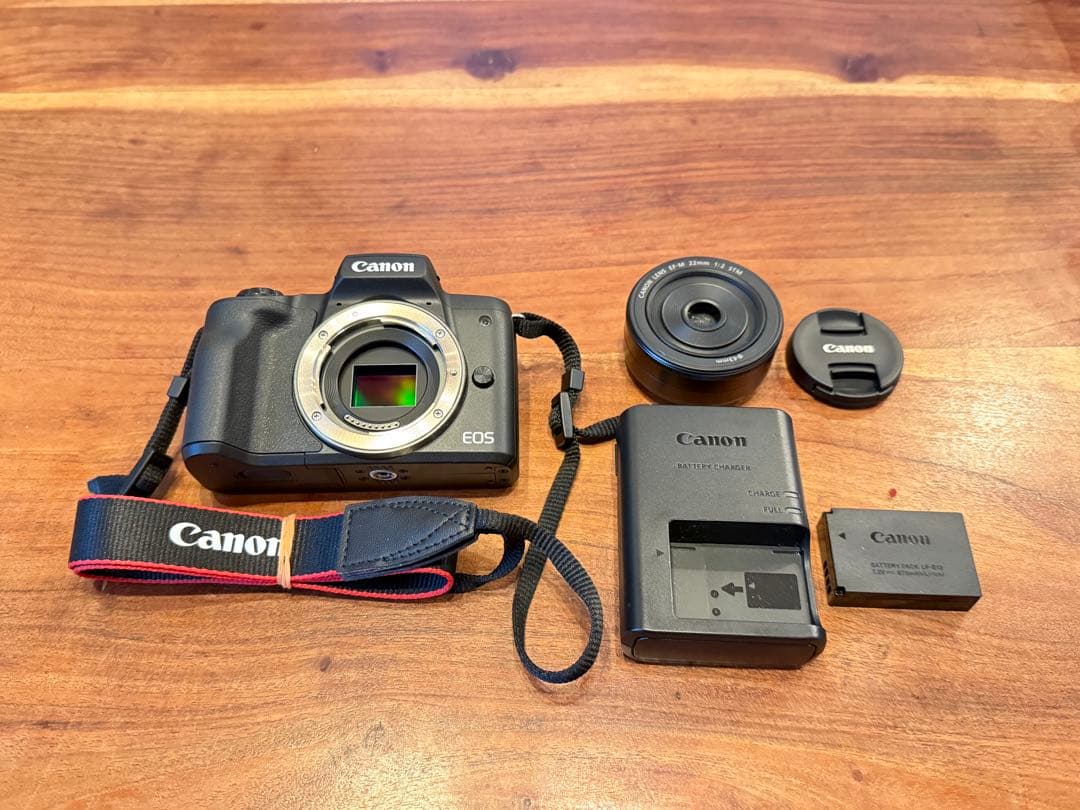 CANON EOS kiss M EF-M 22mm F2 STM キヤノン