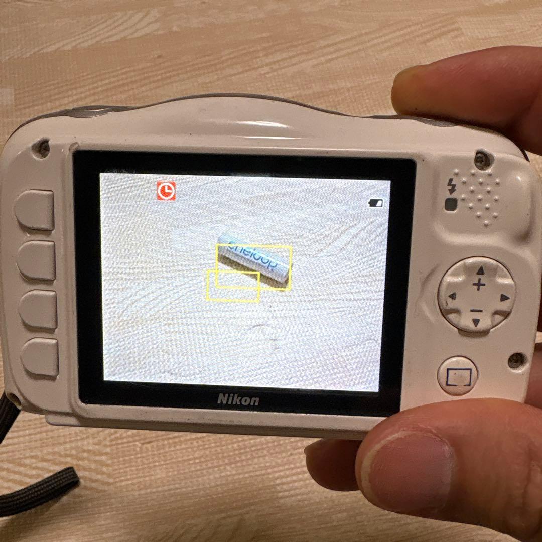 Nikon COOLPIX S33 コンパクトデジタルカメラ