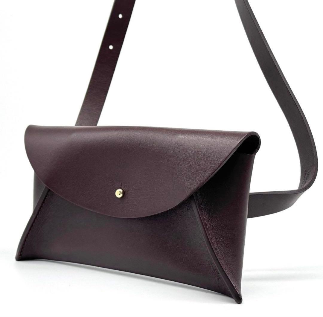 限定 ロンちゃん MANUELA 革製ベルトバッグ