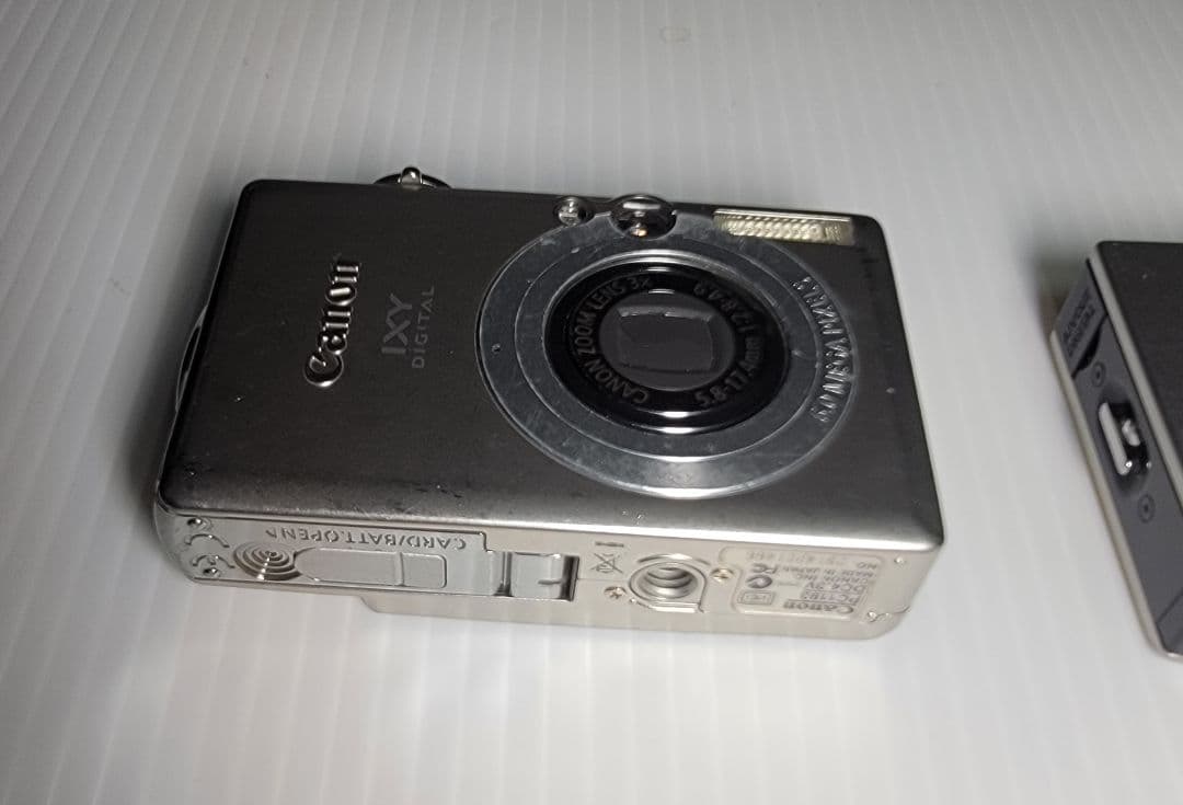 Canon IXY Digital 70 ・Digital 10