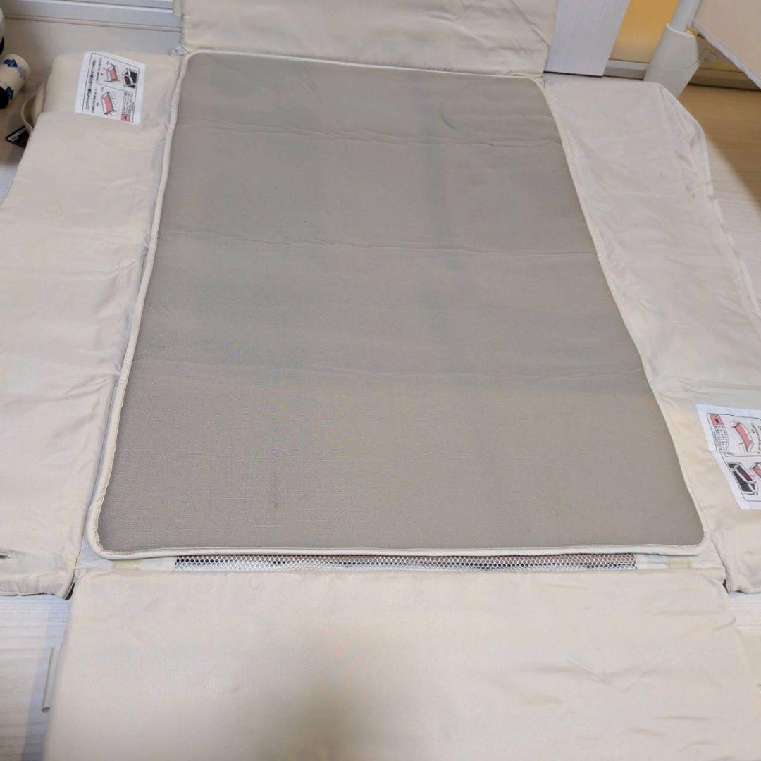 【極美品】アップリカ プレイヤード　ベビーベッド　ココネル　エアープラス　AB