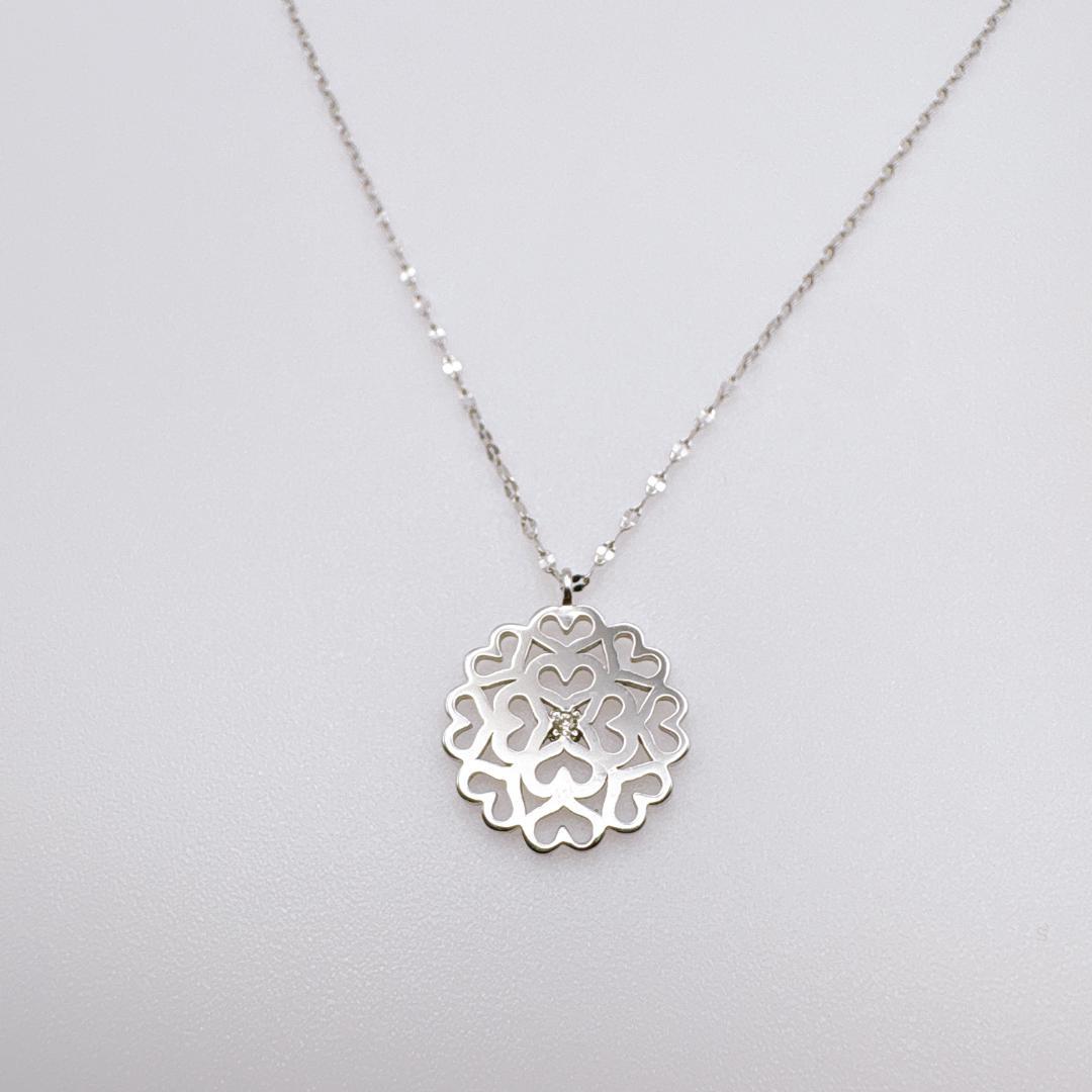 H*i様 【K18WG】天然ダイヤモンド0.01ct 透かしフラワー ネックレス