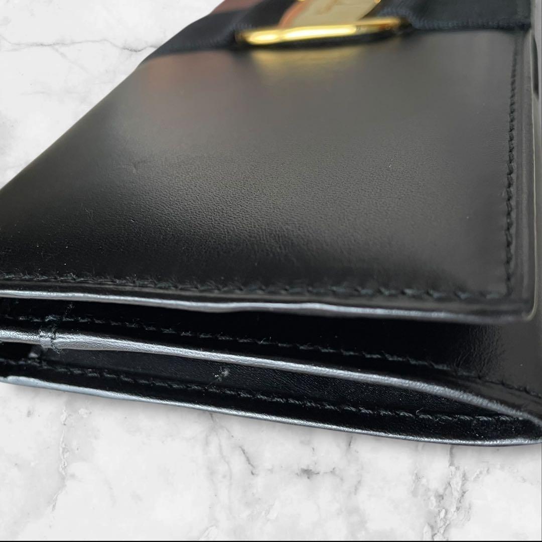 【美品】Salvatore Ferragamo 黒 長財布
