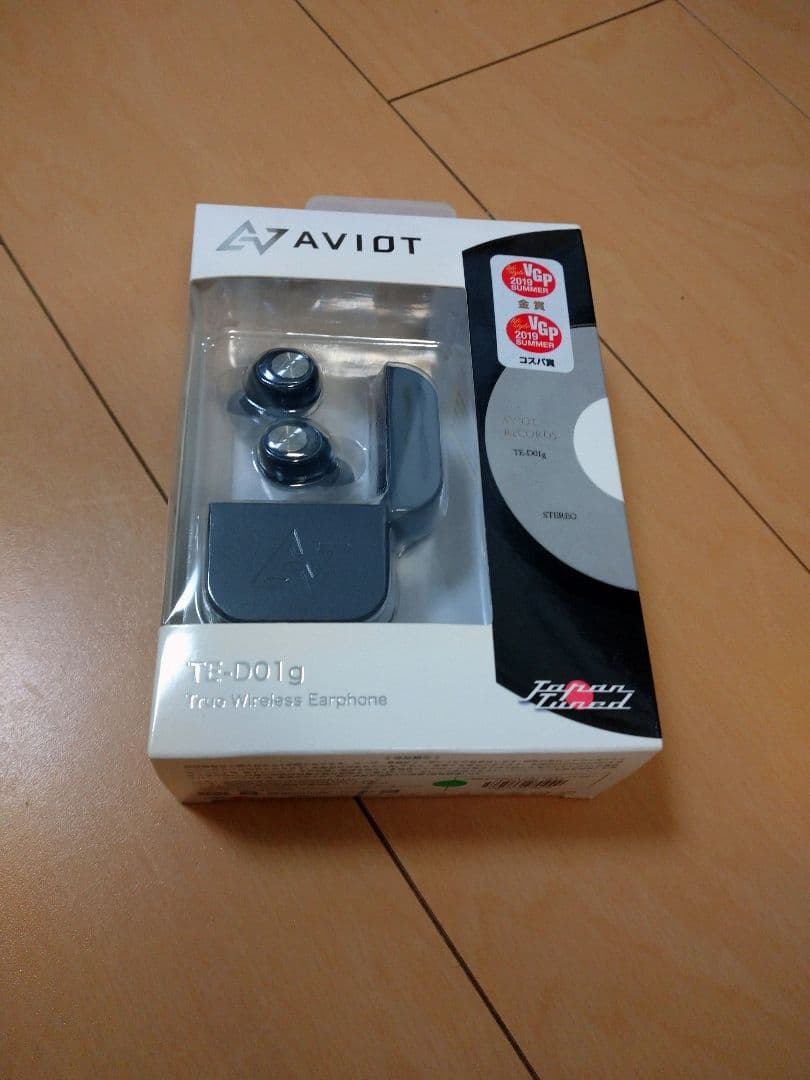 ヘッドホン AVIOT TE-D01G-BK