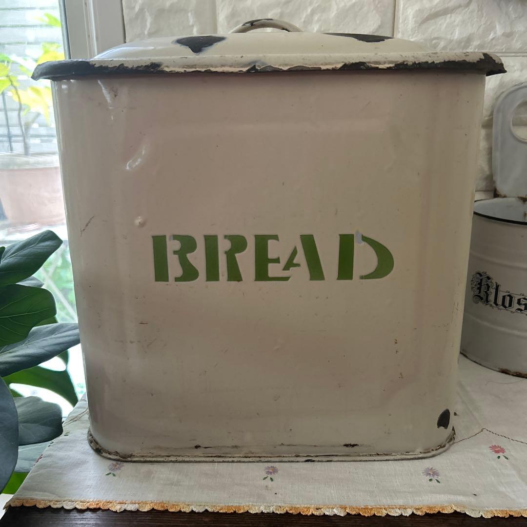 アンティーク　ホーロー　ブレッドボックス　クリーム&グリーン