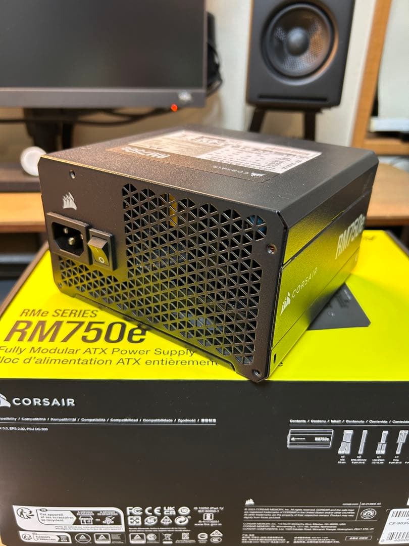 CORSAIR RM750e ATX 3.0 コルセア ATX電源 750W