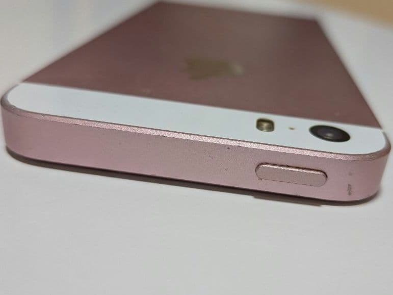 AppleiPhoneSE第1世代 32GBローズゴールド本体初期化済みセール中