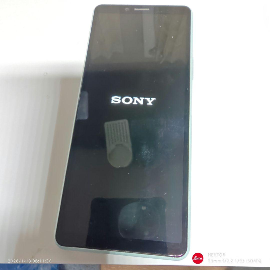 Sony Xperia docomo 水色 本体