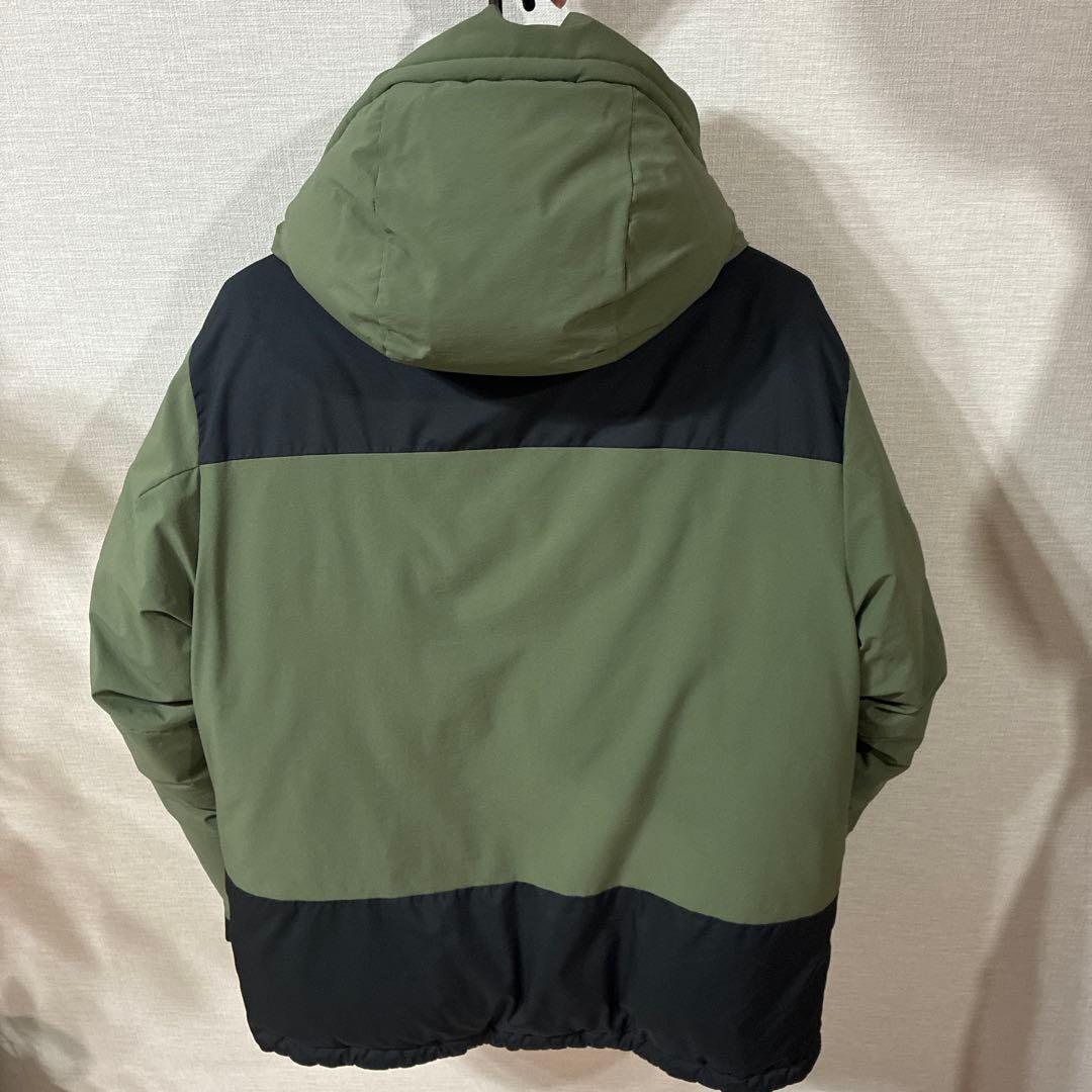 FIRST DOWN ジャケット　ダウンジャケット