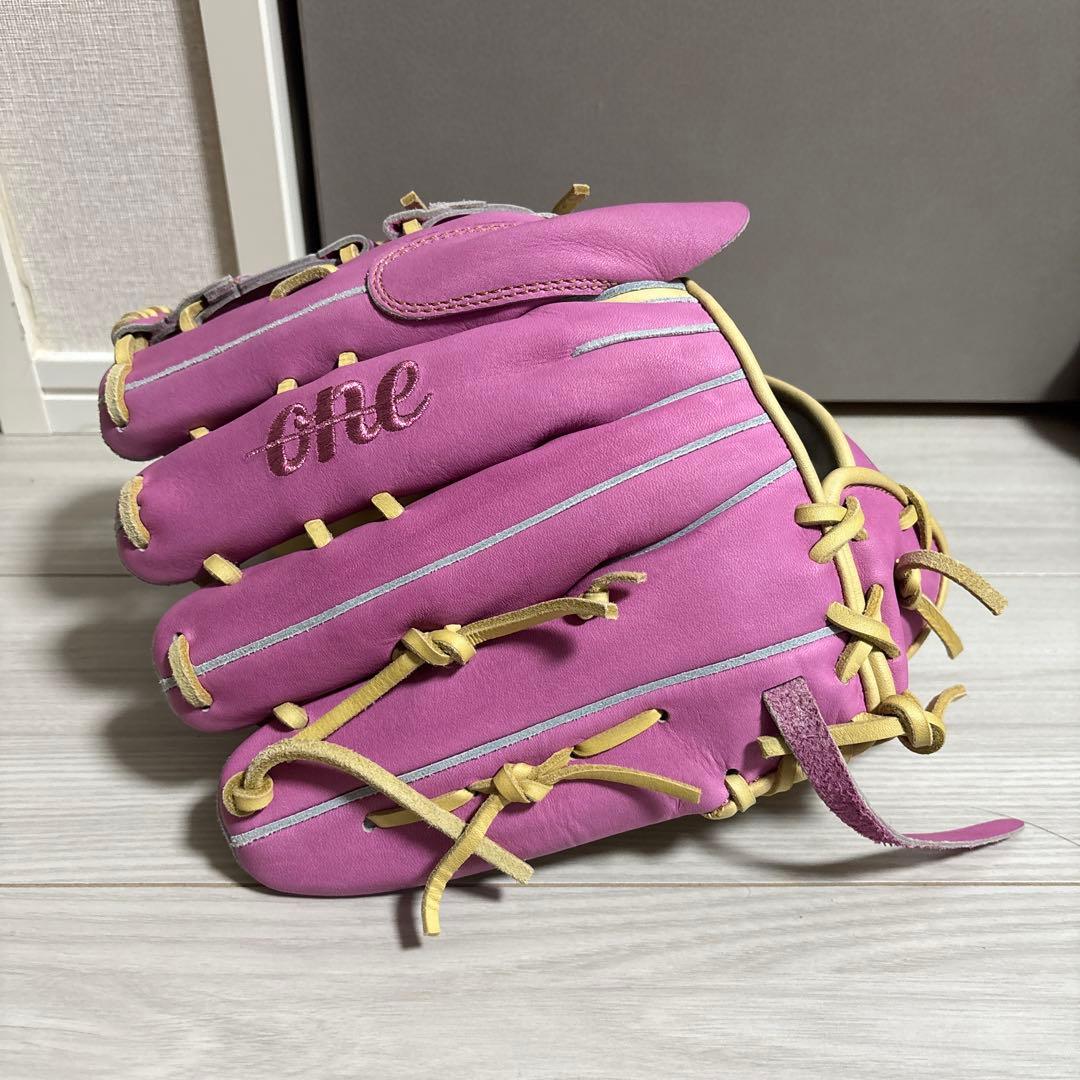 one of the answerピンク 硬式グローブ ワンオブジアンサー