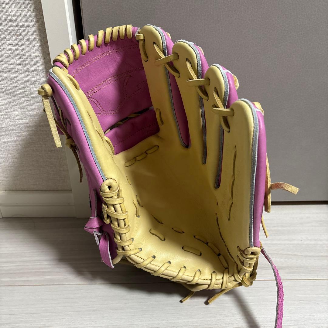 one of the answerピンク 硬式グローブ ワンオブジアンサー