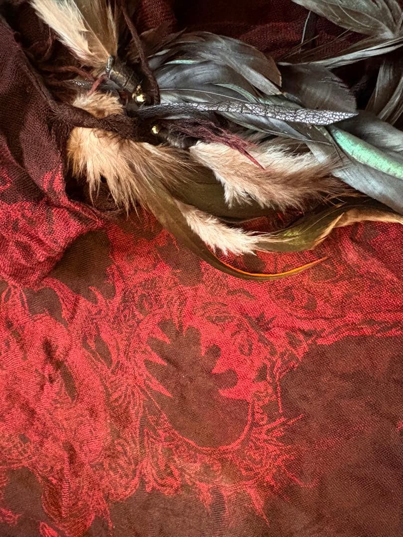 KMRii 羽根付きストール