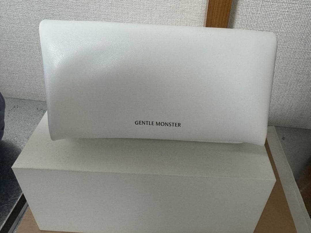 GENTLE MONSTER NOMA ブラックサングラス