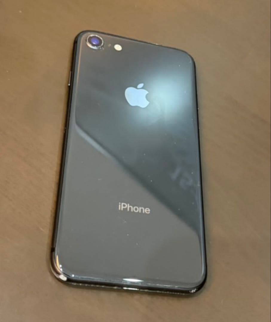 【中古品】Apple iPhone 8 256GB スペースグレイ