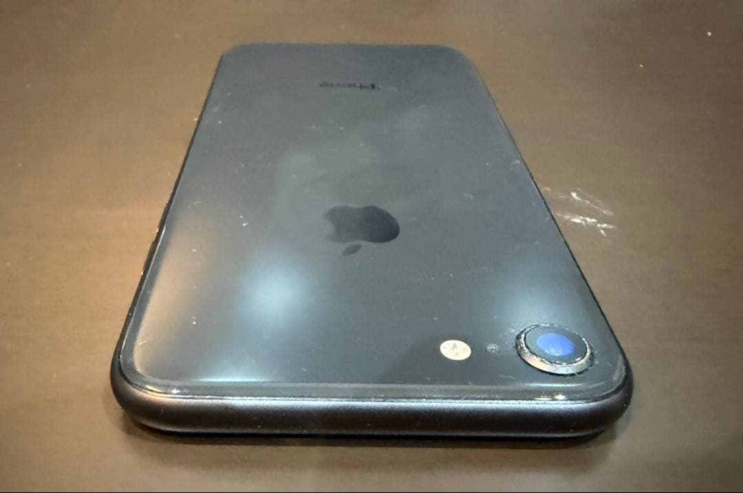 【中古品】Apple iPhone 8 256GB スペースグレイ
