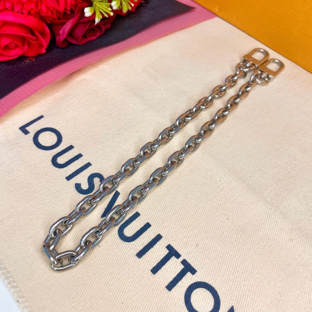 ✨極美品✨ヴィトン ウォレットチェーン シルバー マカサーコンパクトウォレット