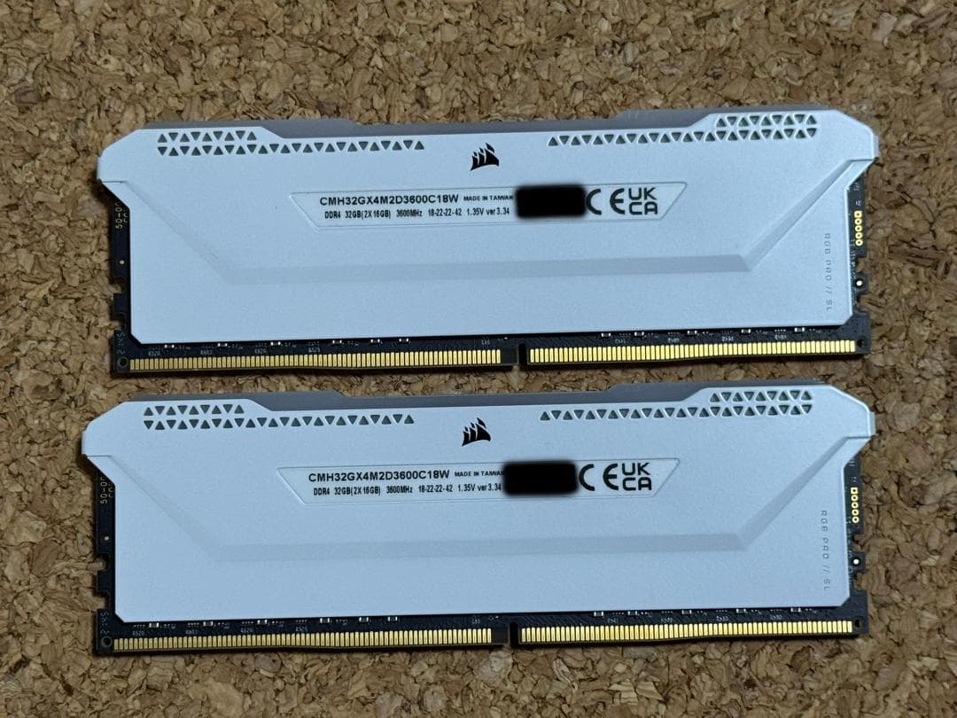 【中古】Corsair Vengeance RGB ProSL DDR4 32G