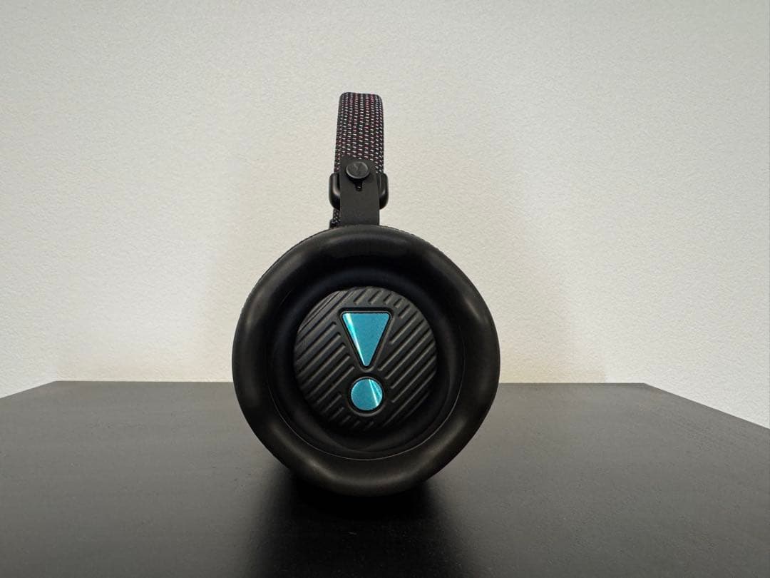 JBL Charge 6 ファンキーブラック 室内使用のみ 11/29購入