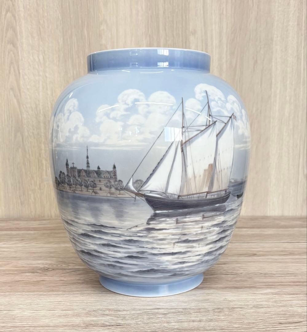 ロイヤルコペンハーゲン　ビング・オー・グレンダール 「船のある花瓶」