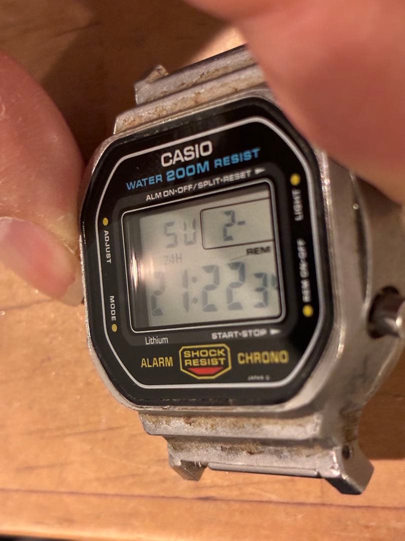CASIO G-SHOCK DW-5600C-1V 200M表記 スピード