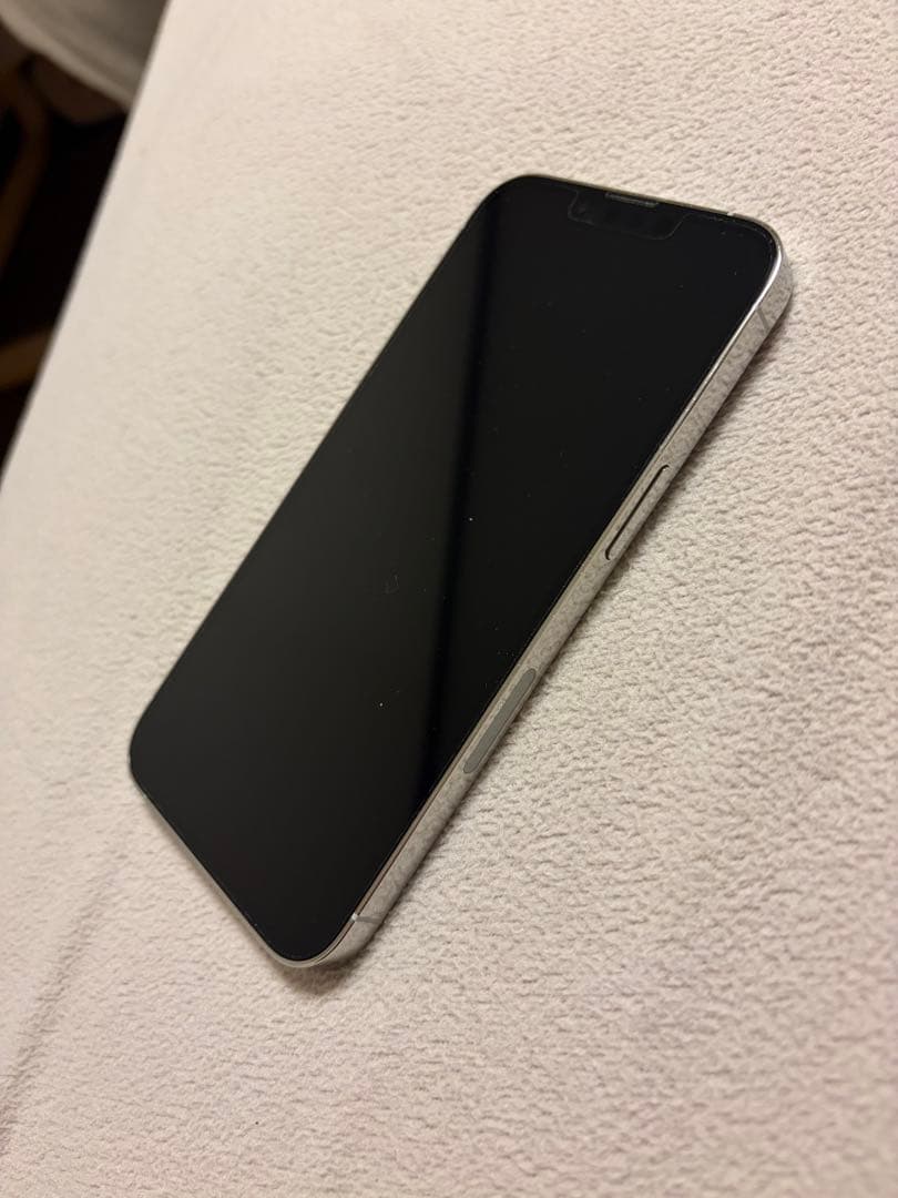 Apple iPhone 13 Proシルバー 本体