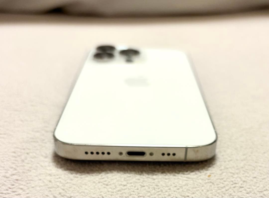 Apple iPhone 13 Proシルバー 本体