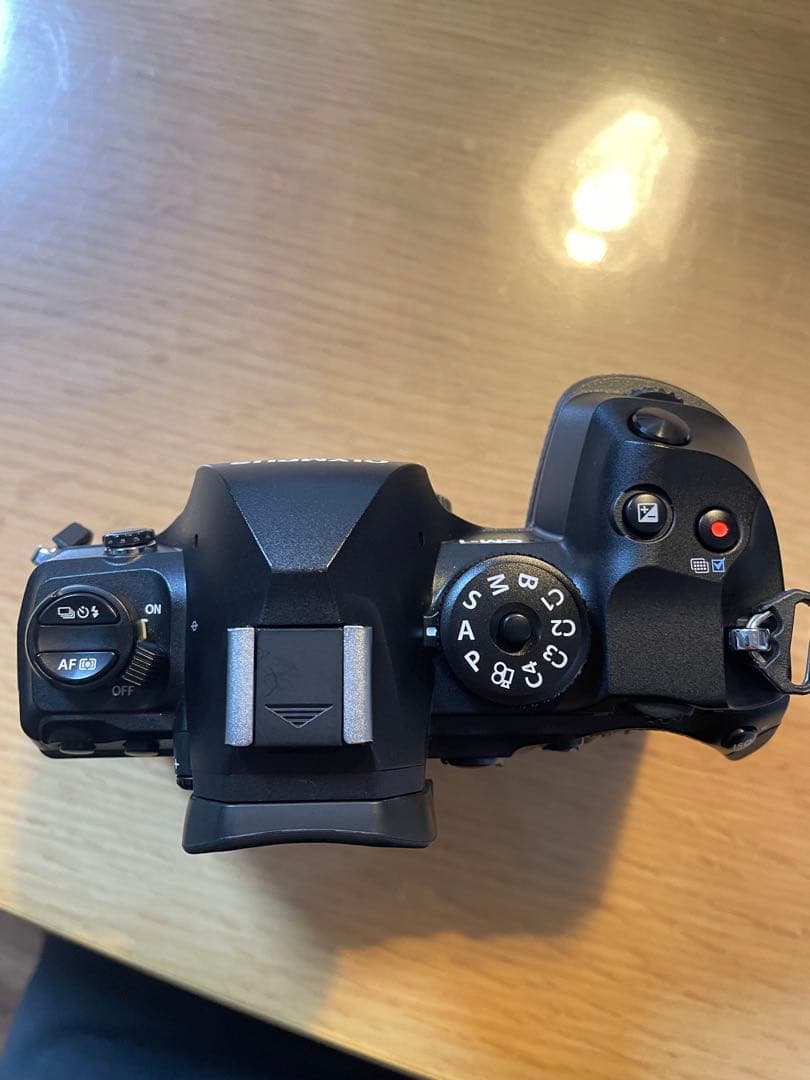 OLYMPUS OM-1 ミラーレスカメラ