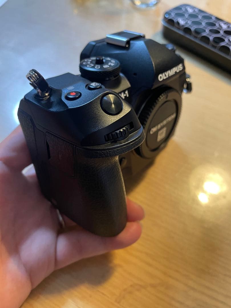 OLYMPUS OM-1 ミラーレスカメラ