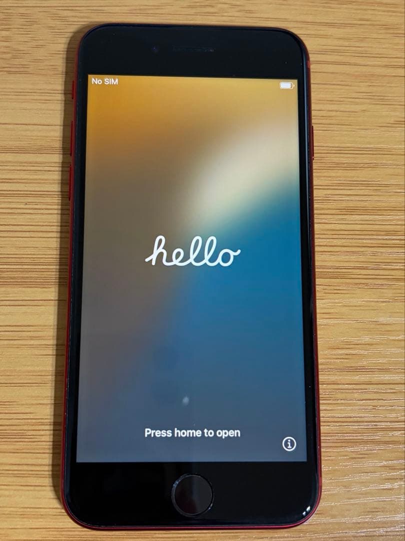 iphone se 第三世代　バッテリー83%