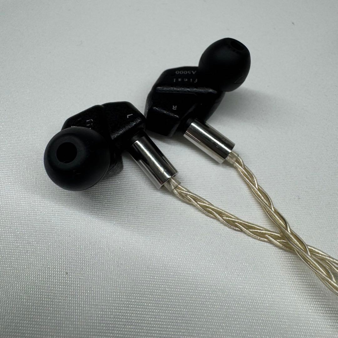 final A5000 有線イヤホン