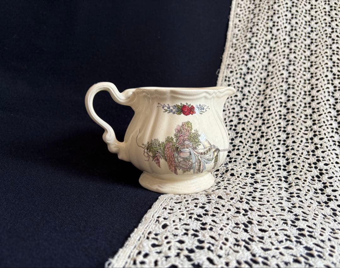 サルグミンヌ 花リムピッチャー 「オベルネ」フランス アンティーク