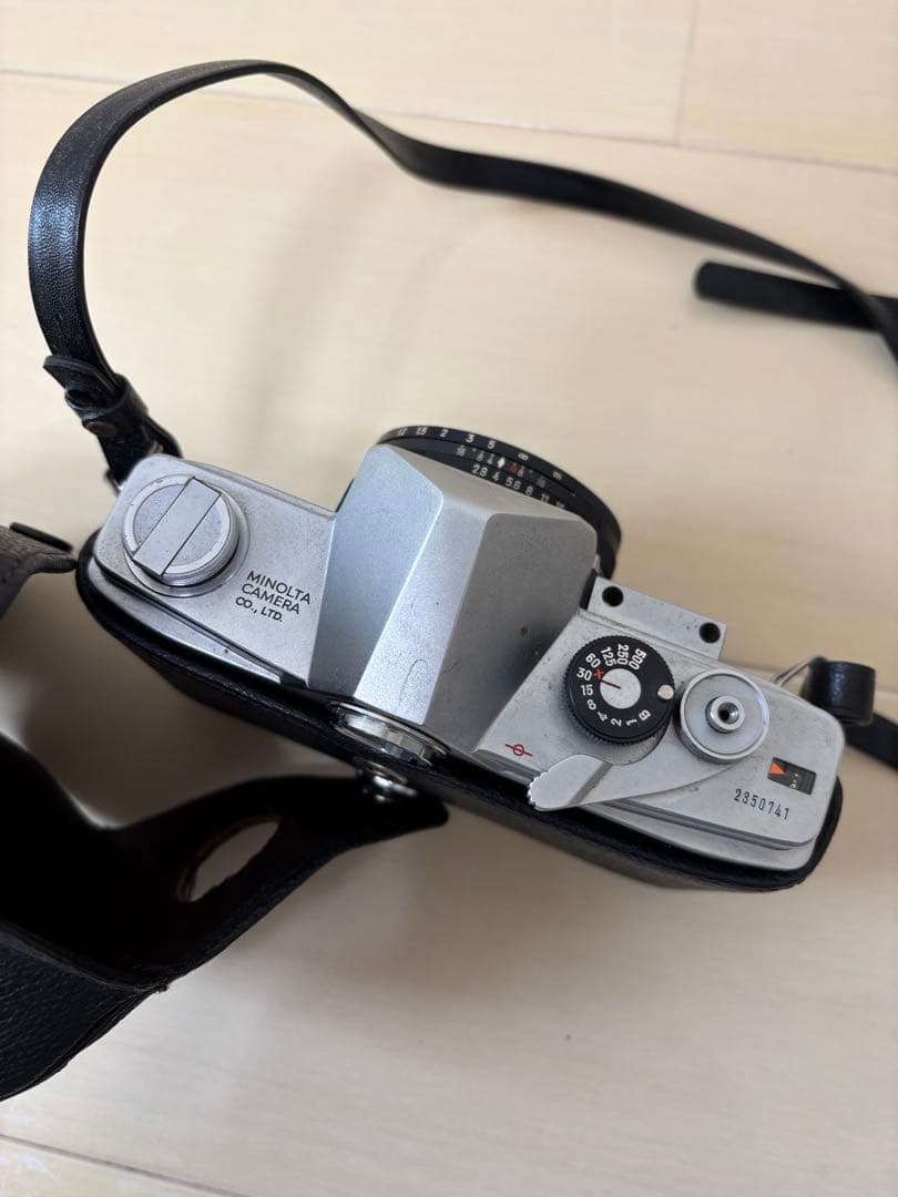 ミノルタ　フィルムカメラ　アンティーク　三脚