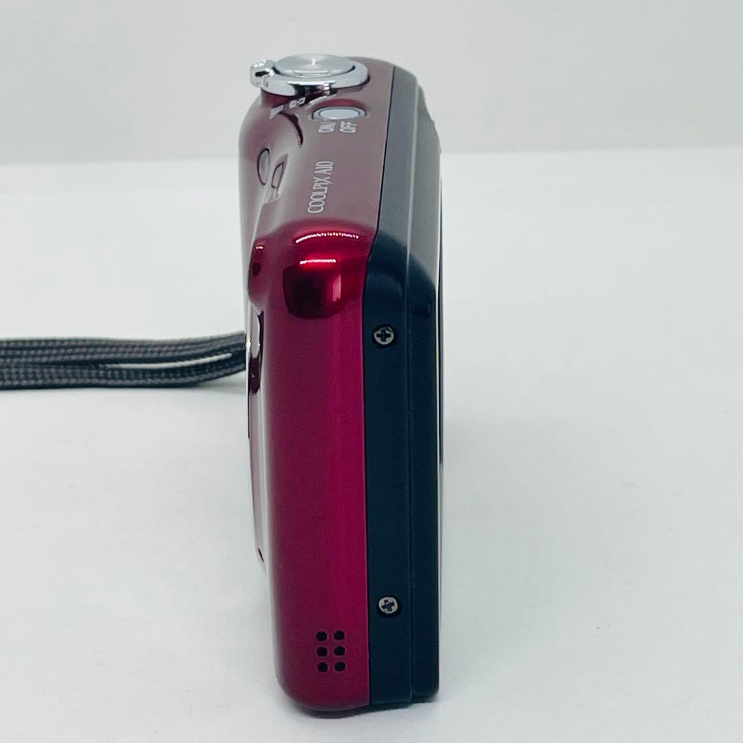 Nikon ニコン　コンパクトデジタルカメラ　COOLPIX A10 レッド