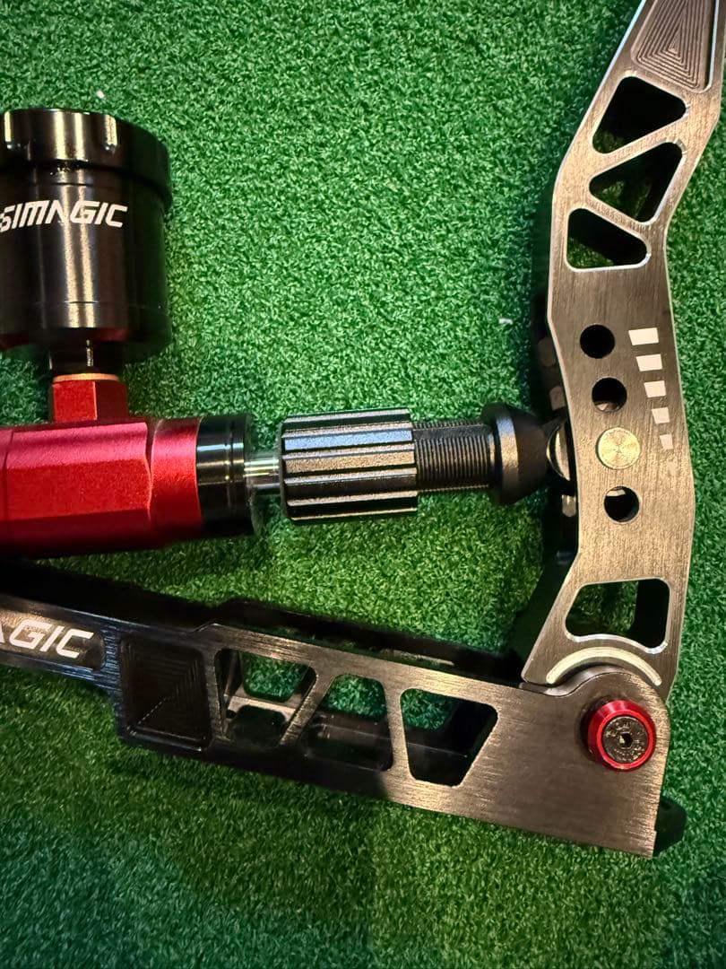 Simagic P2000ペダル シマジック 100kgロードセル 油圧式