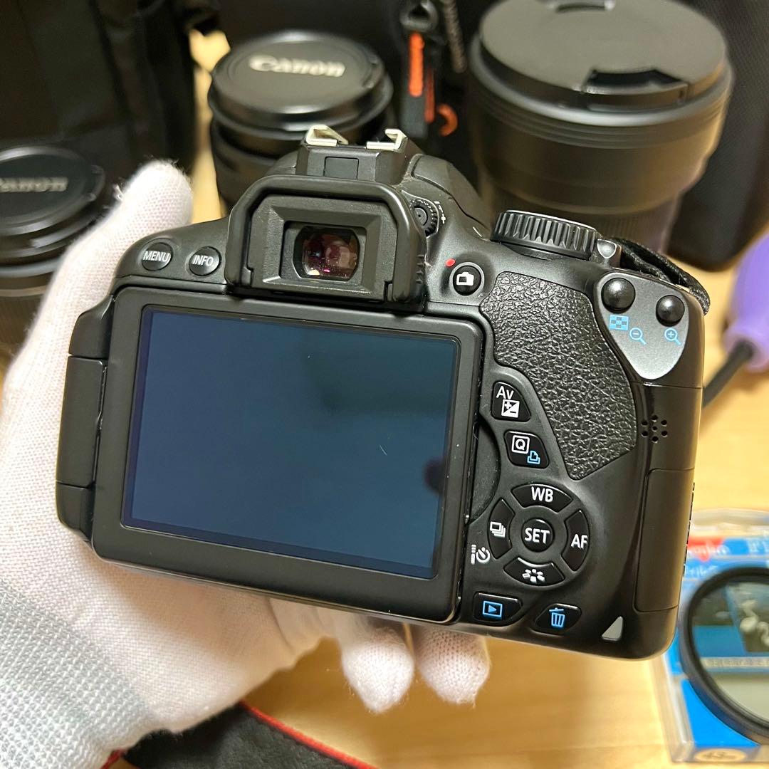 [お得] 一眼レフCanon EOS Kiss X6iとレンズ 4点セット